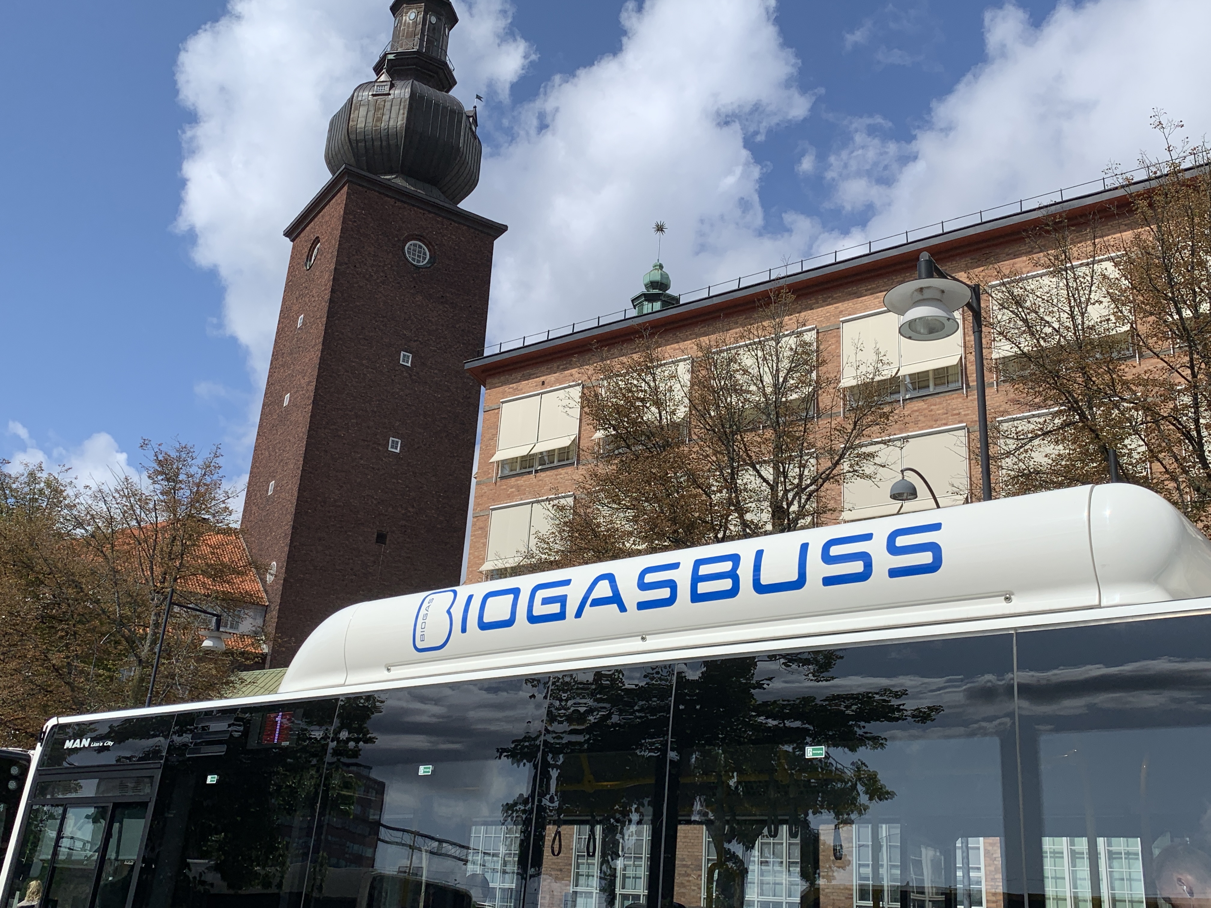 Busstest i Sörmland visar på kraftig prisminskning för biogasbussar